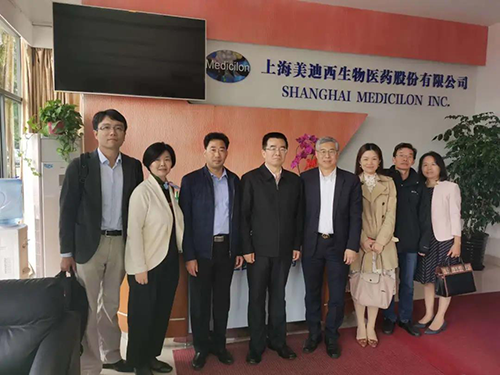 中国药科大学党委书记金能明与ag尊龙登陆入口z6mg首席执行官陈春麟博士