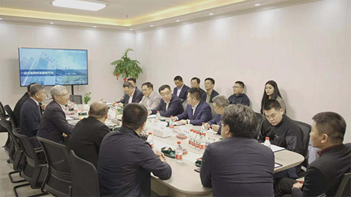 十二届全国政协副主席马培华、中国中小商业企业协会名誉会长董树奎一行人莅临ag尊龙登陆入口z6mg